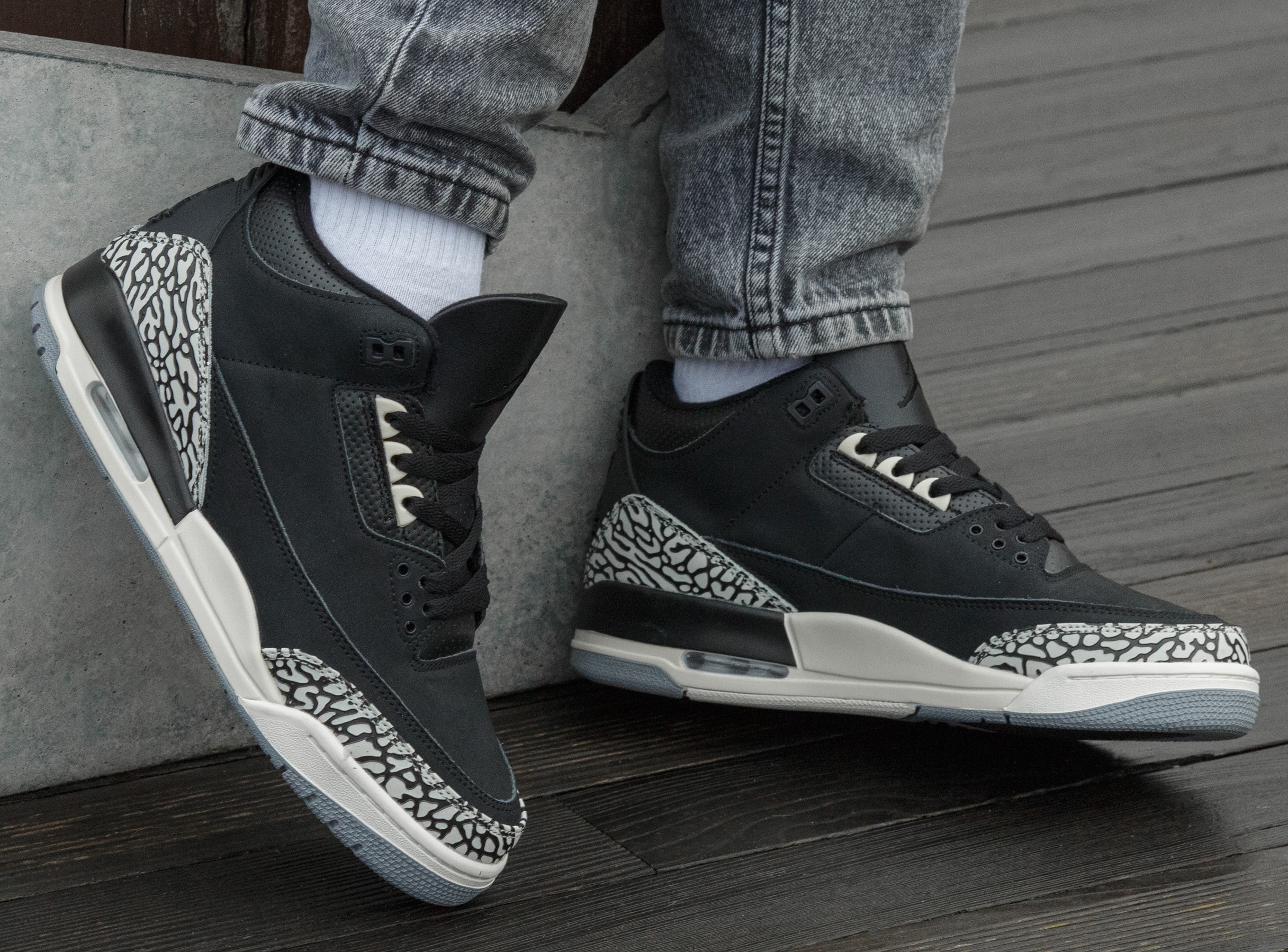 Air Jordan Retro 3 Off Noir Black - Зображення 4