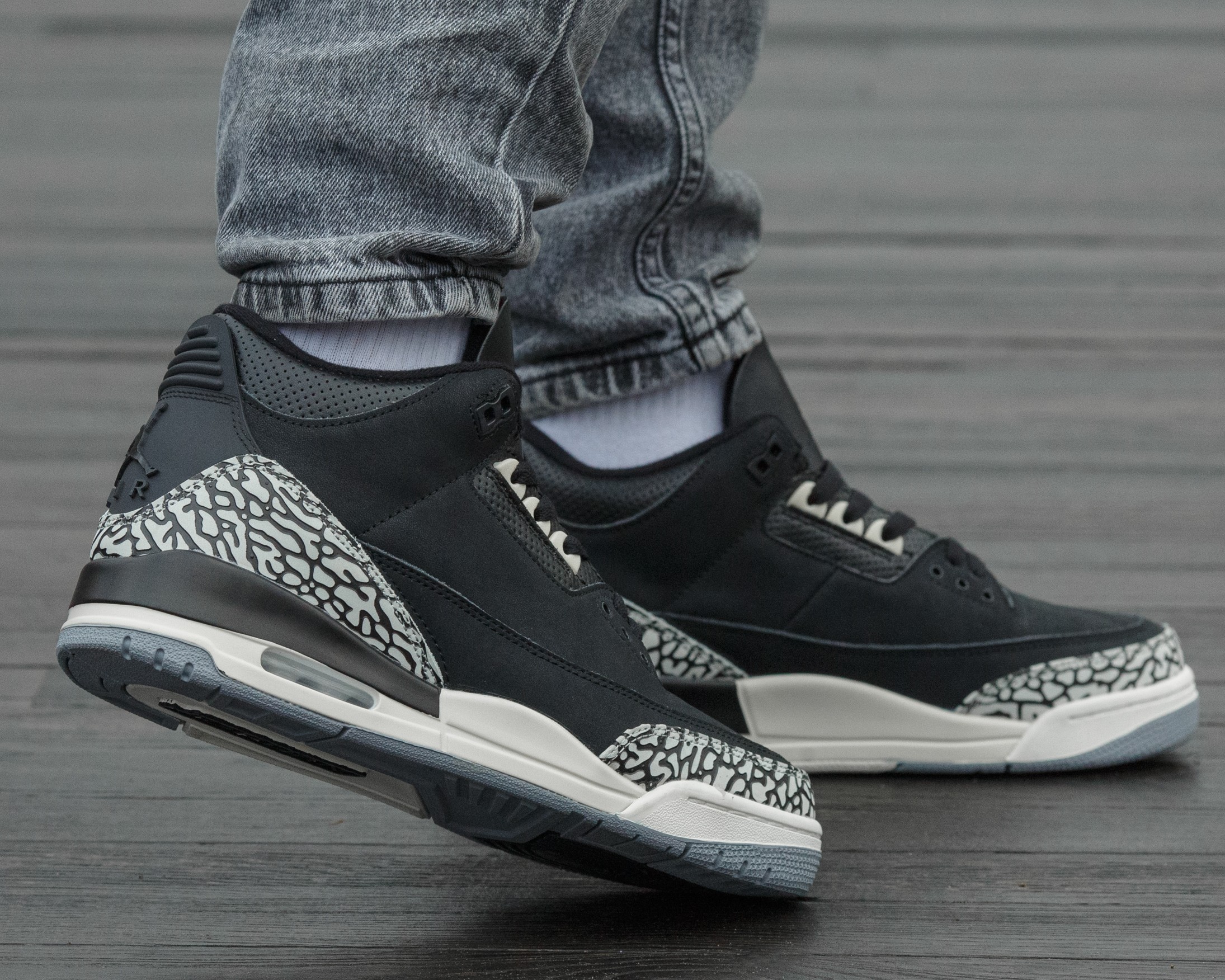Air Jordan Retro 3 Off Noir Black - Зображення 7
