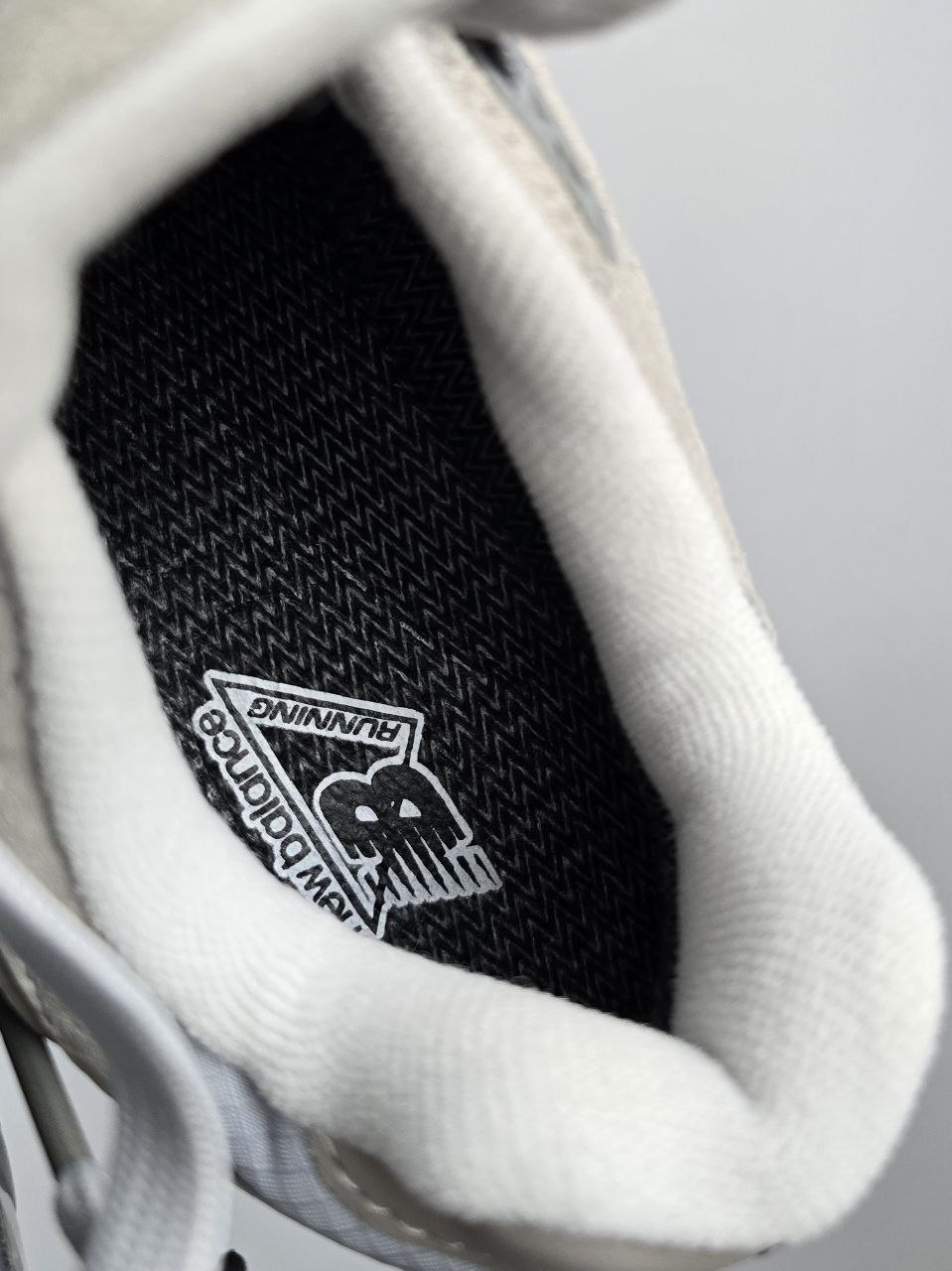 New Balance 9060 Gore-Tex Sand / Light Grеy - Зображення 8