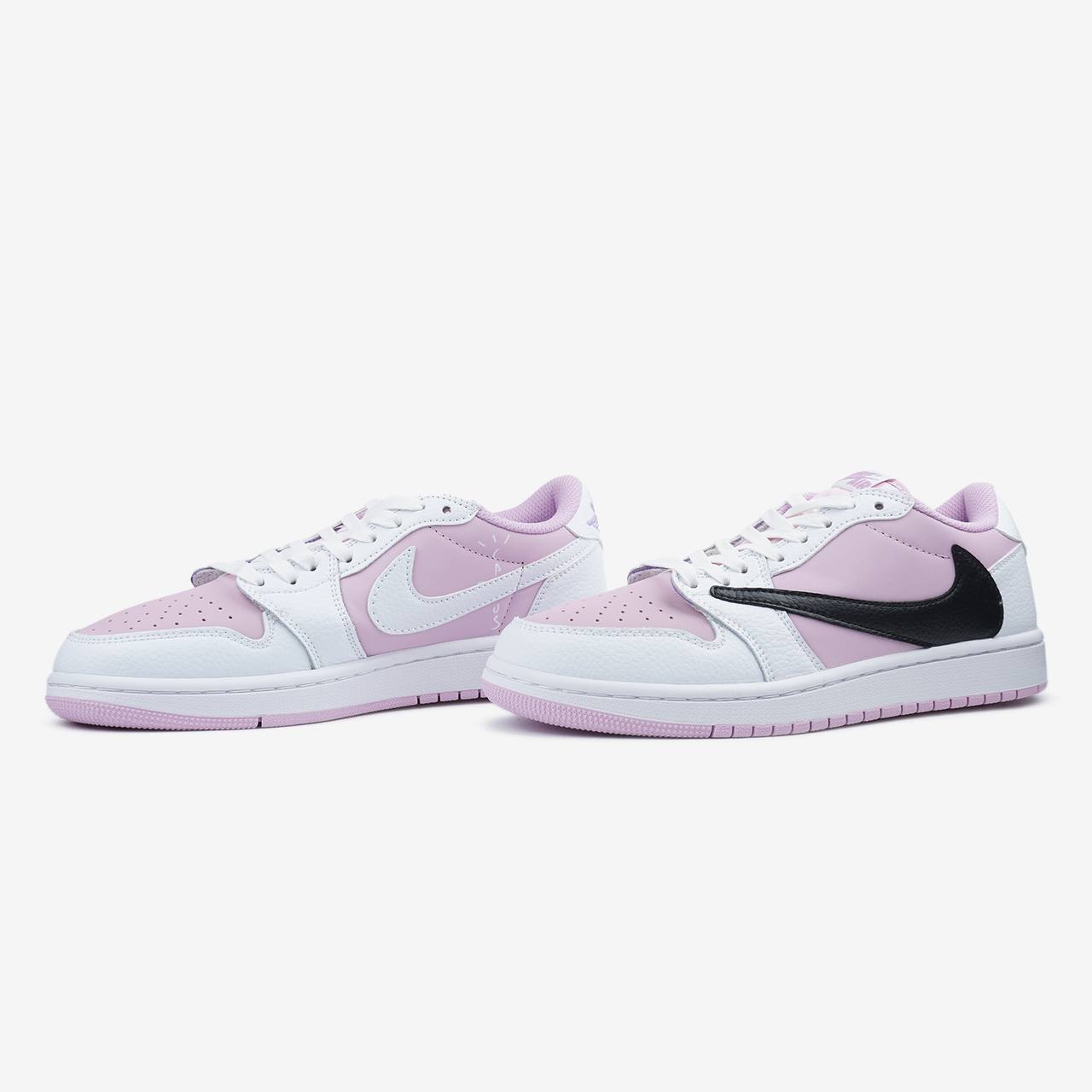 Jordan 1 Low Travis Scott Lilac White Black - Зображення 2