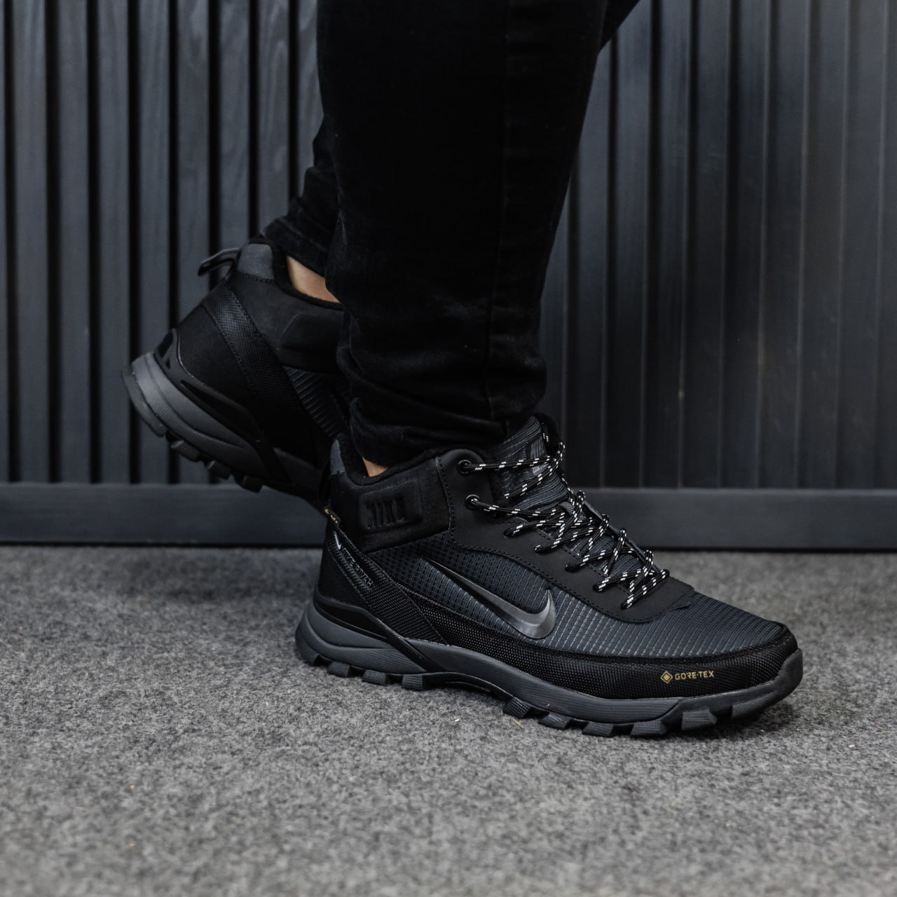 Nike Rivah Zoom Structure