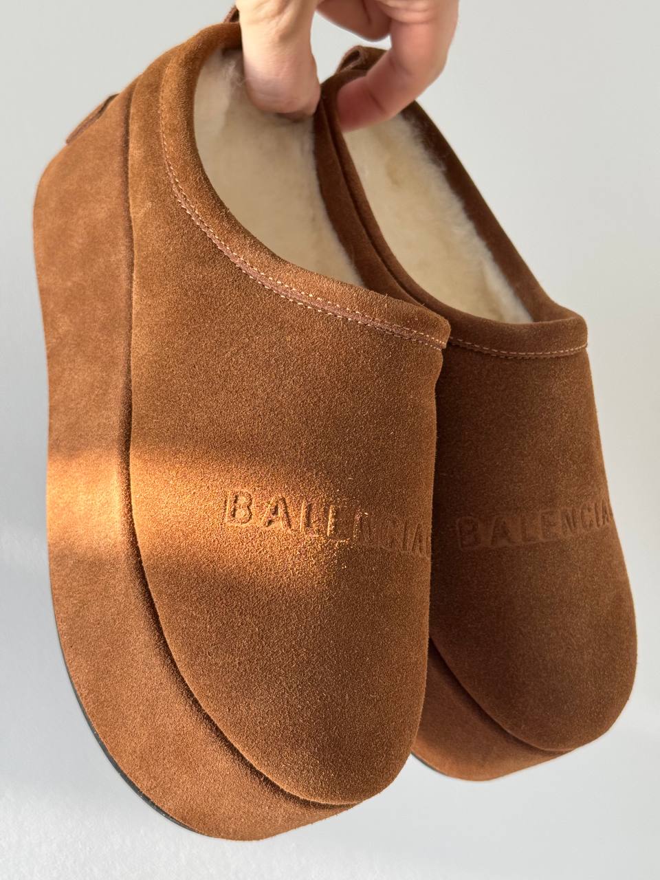 Balenciaga Alaska Soft Platform Mules Brown - Зображення 3