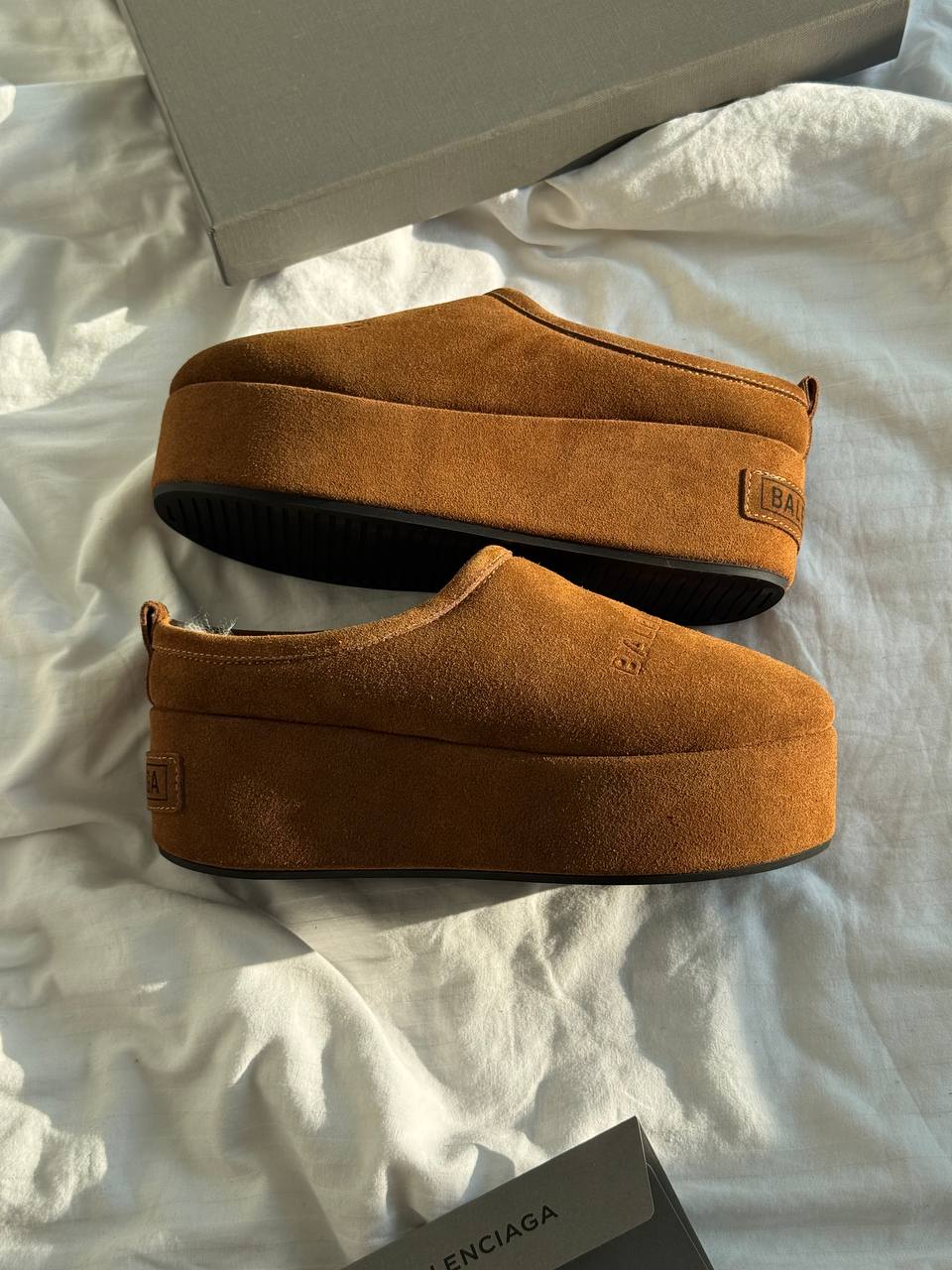 Balenciaga Alaska Soft Platform Mules Brown - Зображення 6