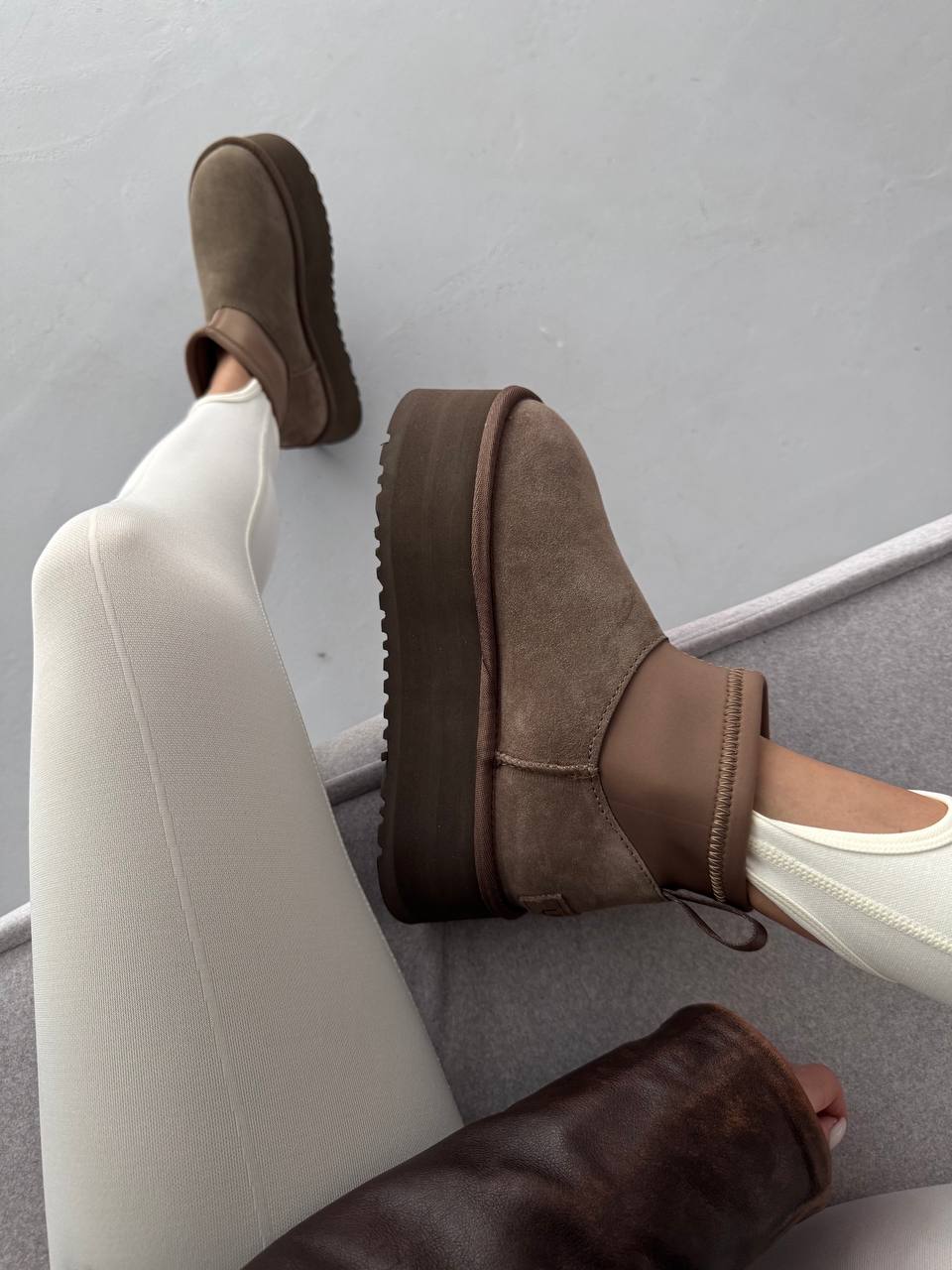 Ugg Mini Dipper Platform Boots Hickory - Зображення 5