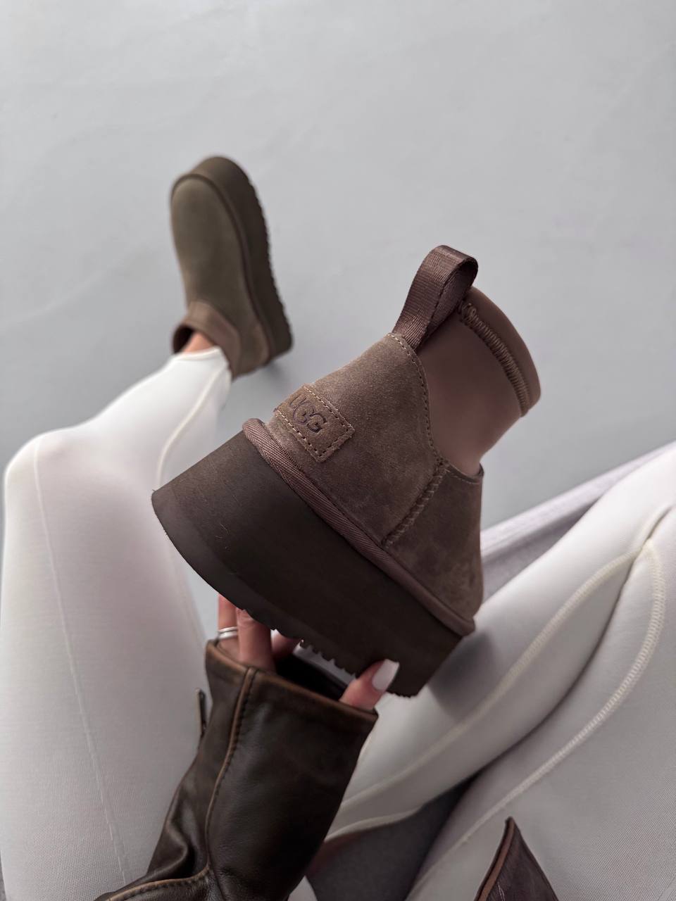 Ugg Mini Dipper Platform Boots Hickory - Зображення 8