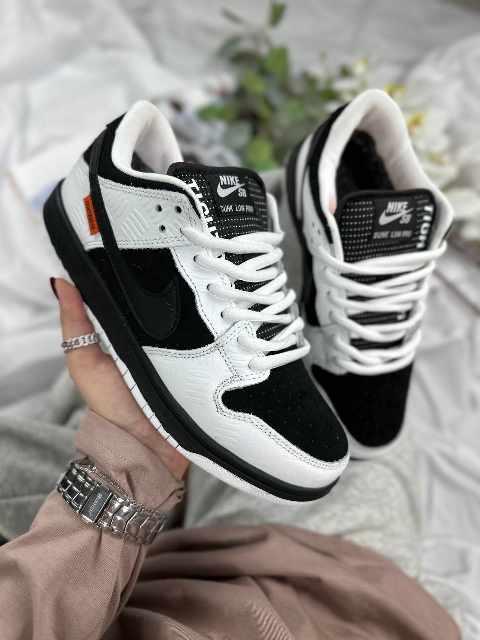 Nike SB Dunk Low Tightbooth White Black - Зображення 4