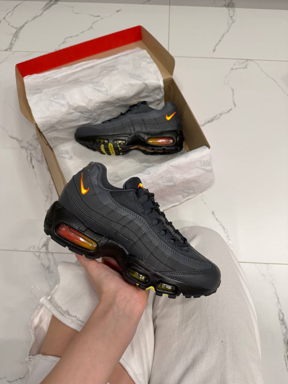 Nike Air Max 95 Anthracite Safety Orange Dark Grey - Зображення 5