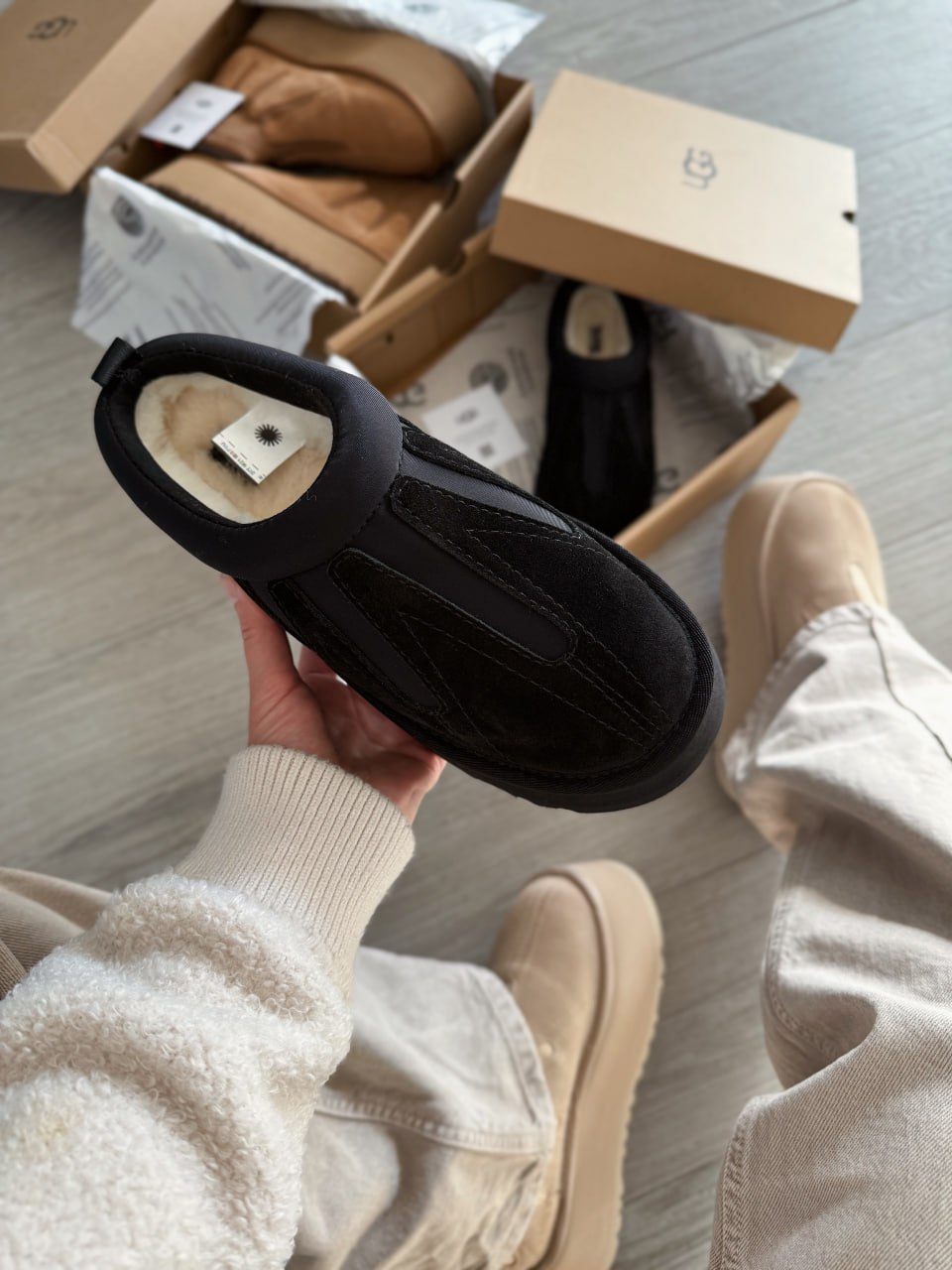 Ugg Tazz Sunwave Slipper Black - Зображення 3