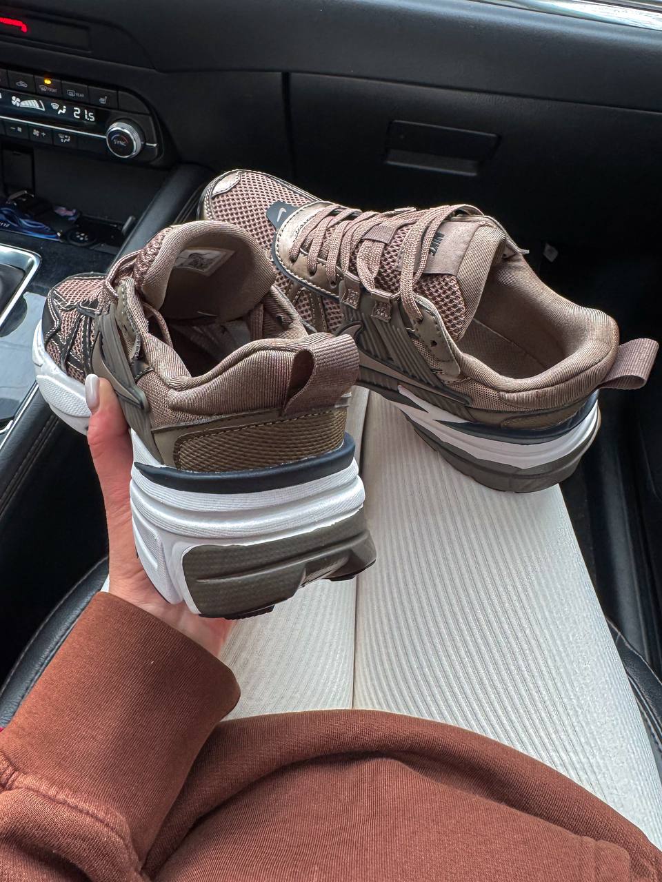 Nike V2k Runtekk Mink Brown - Зображення 5