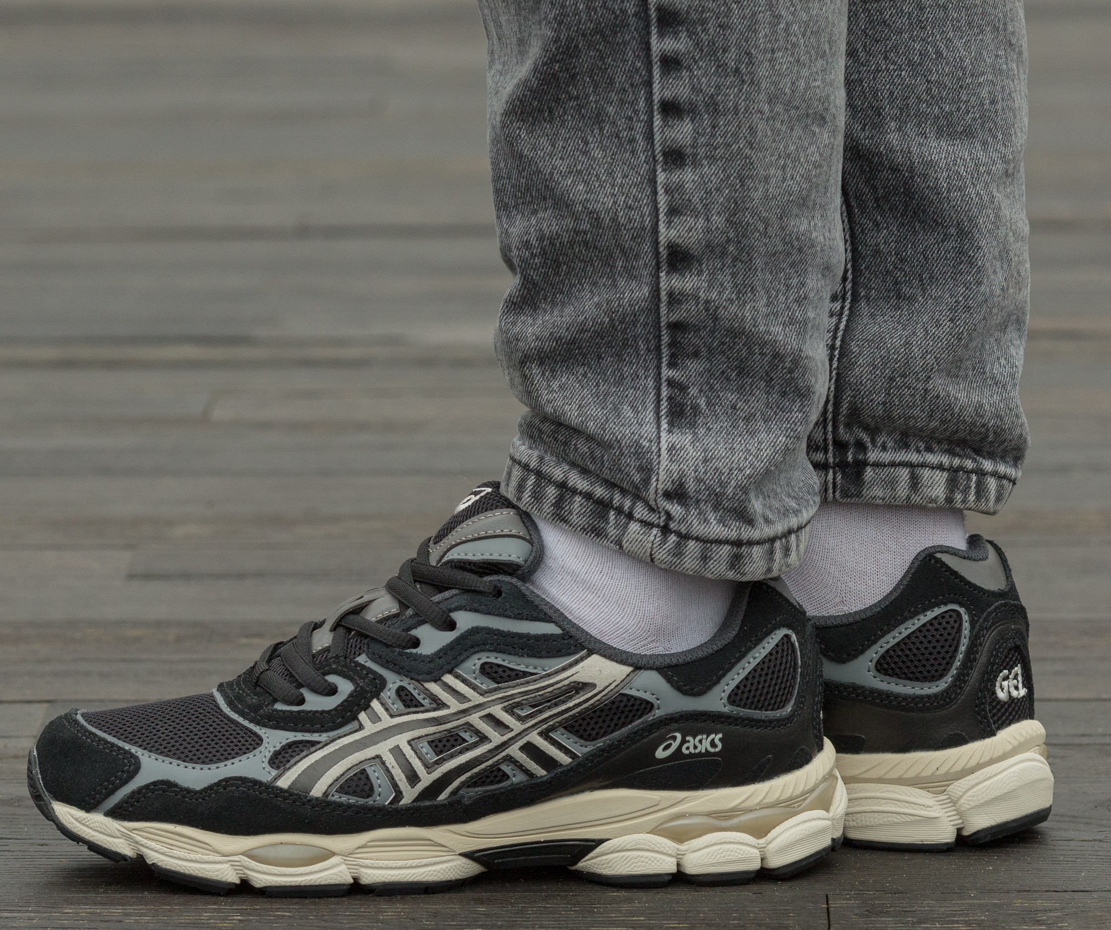 Asics Gel-NYC Black Beige