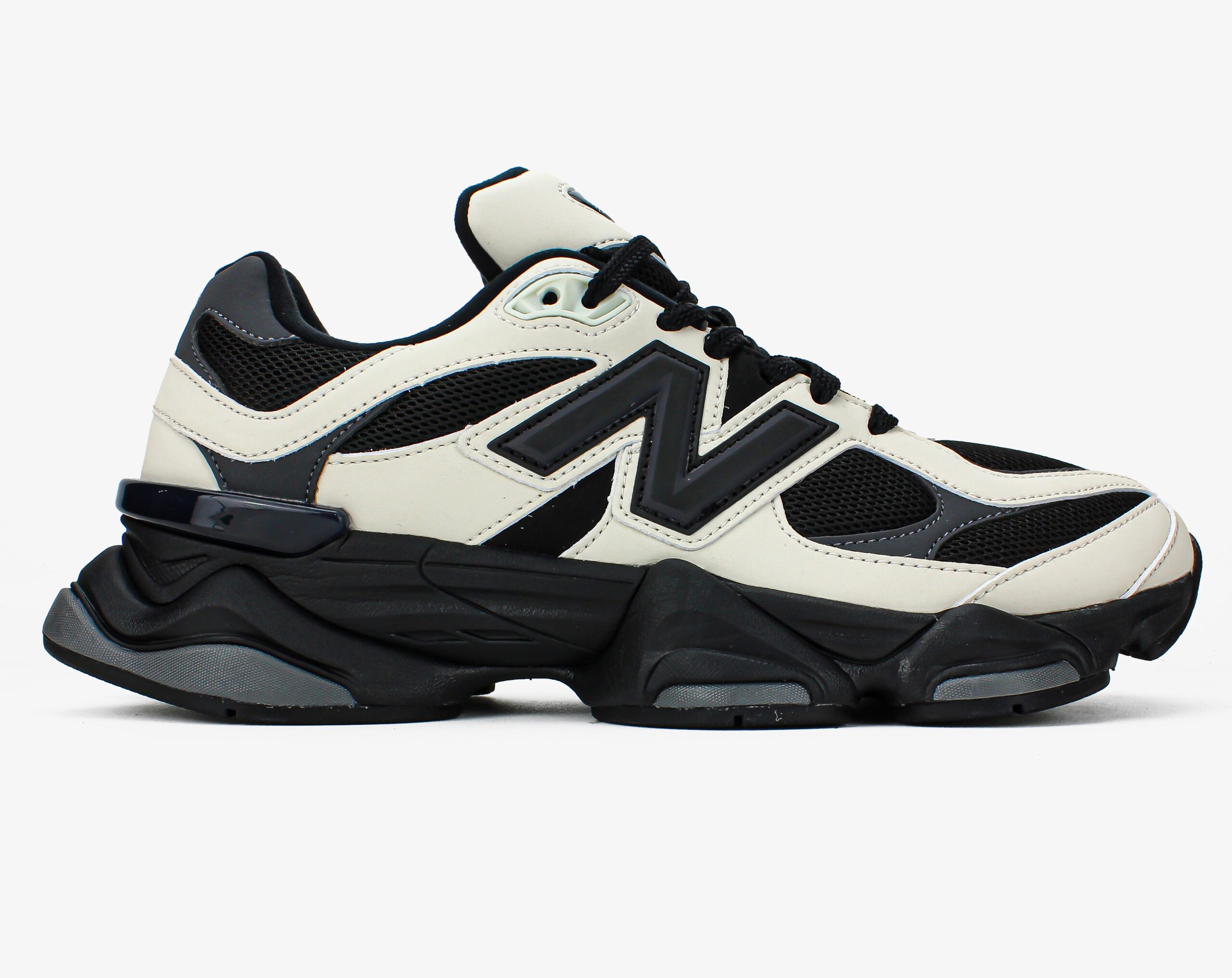 New Balance 9060 Off White Black