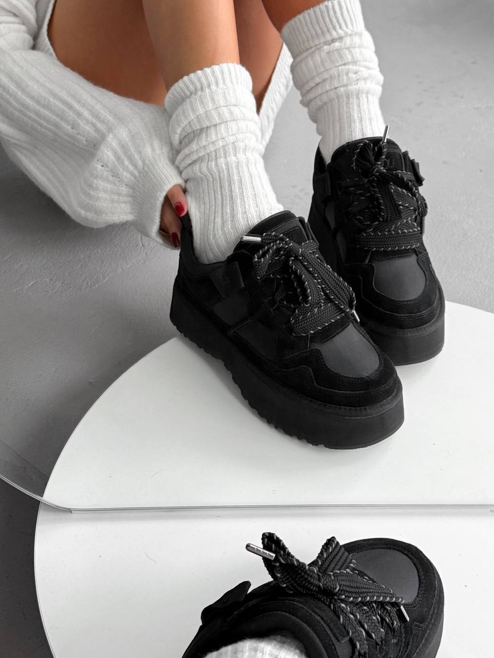 Ugg Astromel Black Fur