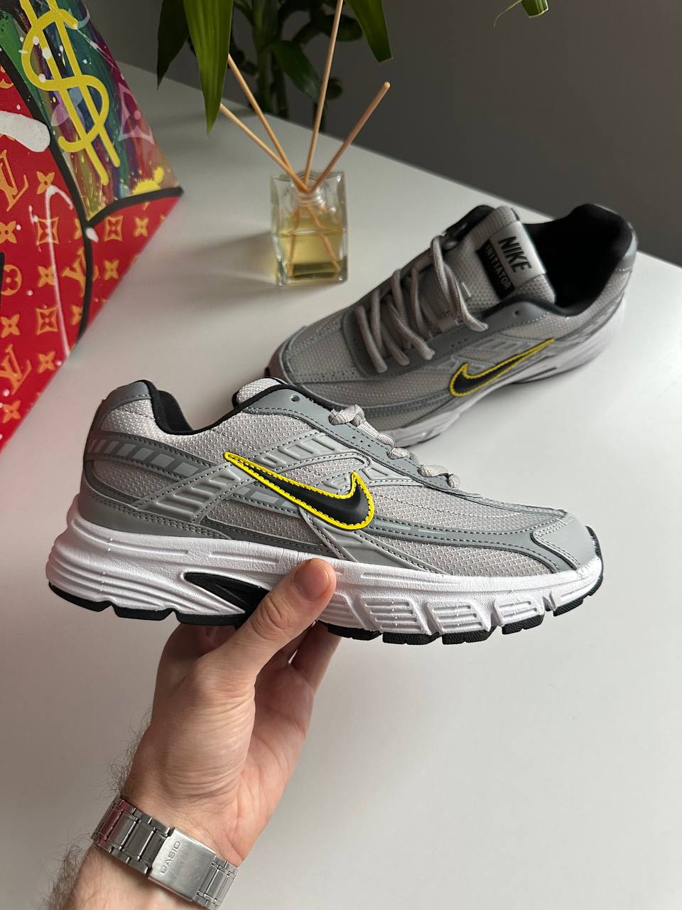 Nike Initiator Grey