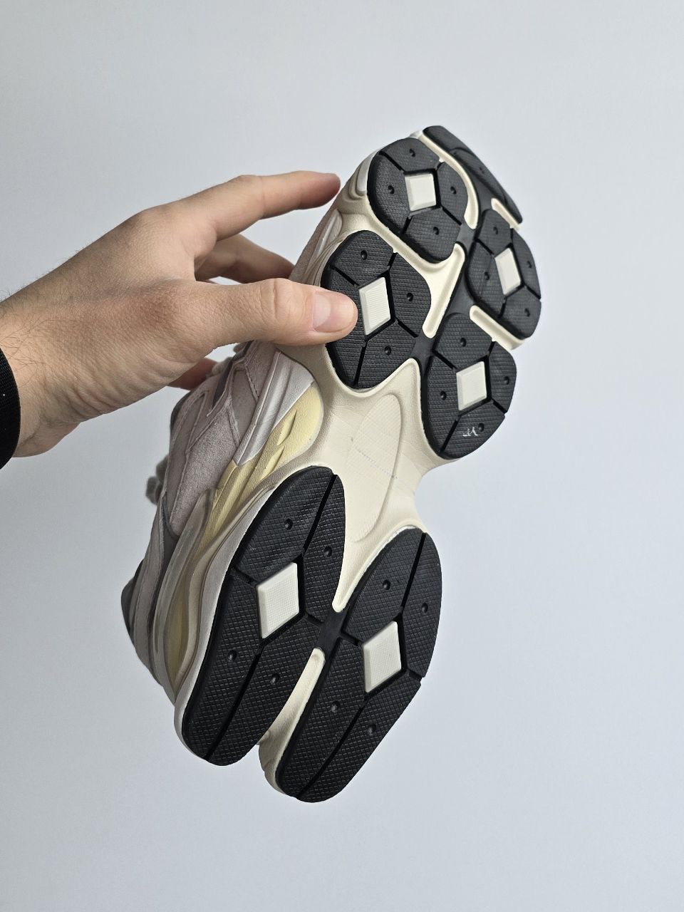 New Balance 9060 Fur Cream Sand - Зображення 7