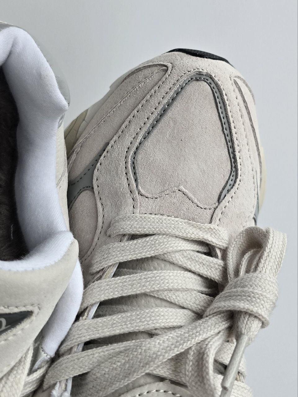 New Balance 9060 Fur Cream Sand - Зображення 4