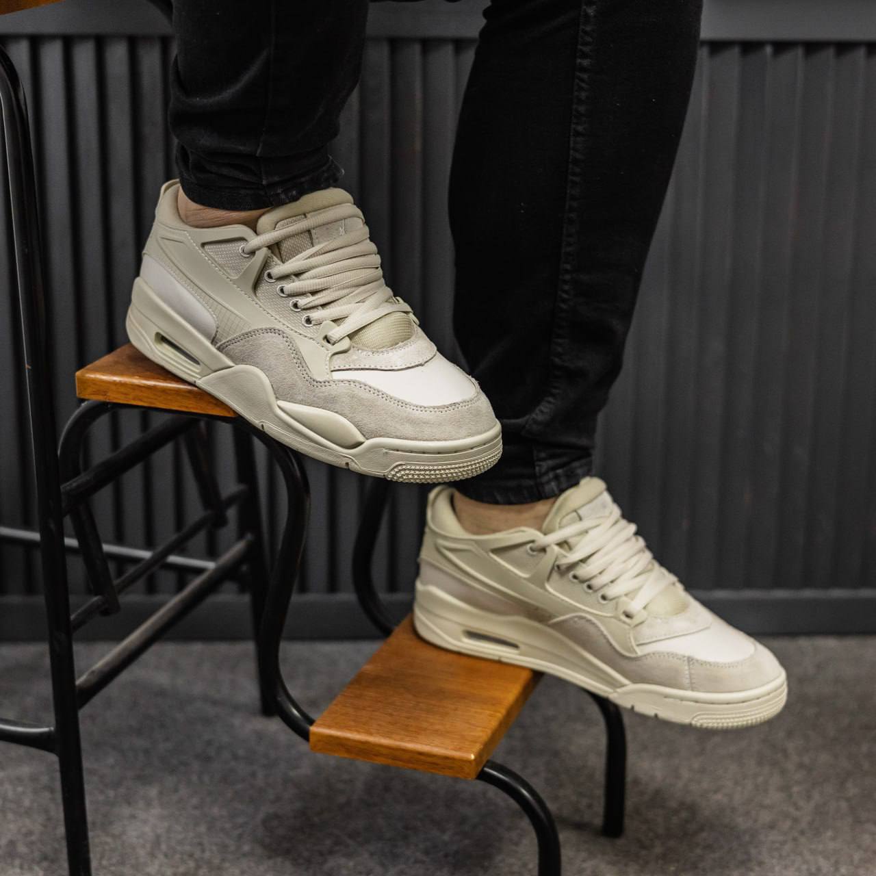 Nike Air Jordan 4 RM - Зображення 2