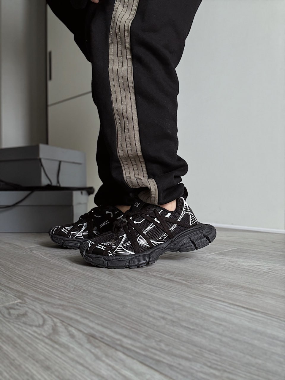 Balenciaga 3XL Extreme Laces B Black Silver