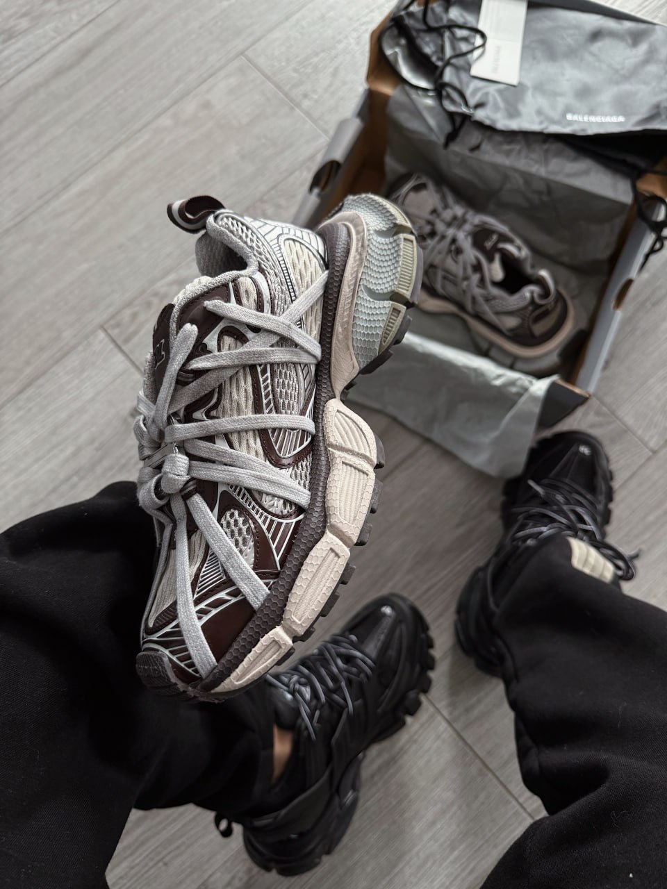 Balenciaga 3XL Extreme Lace Trainers Grey Brown - Зображення 5