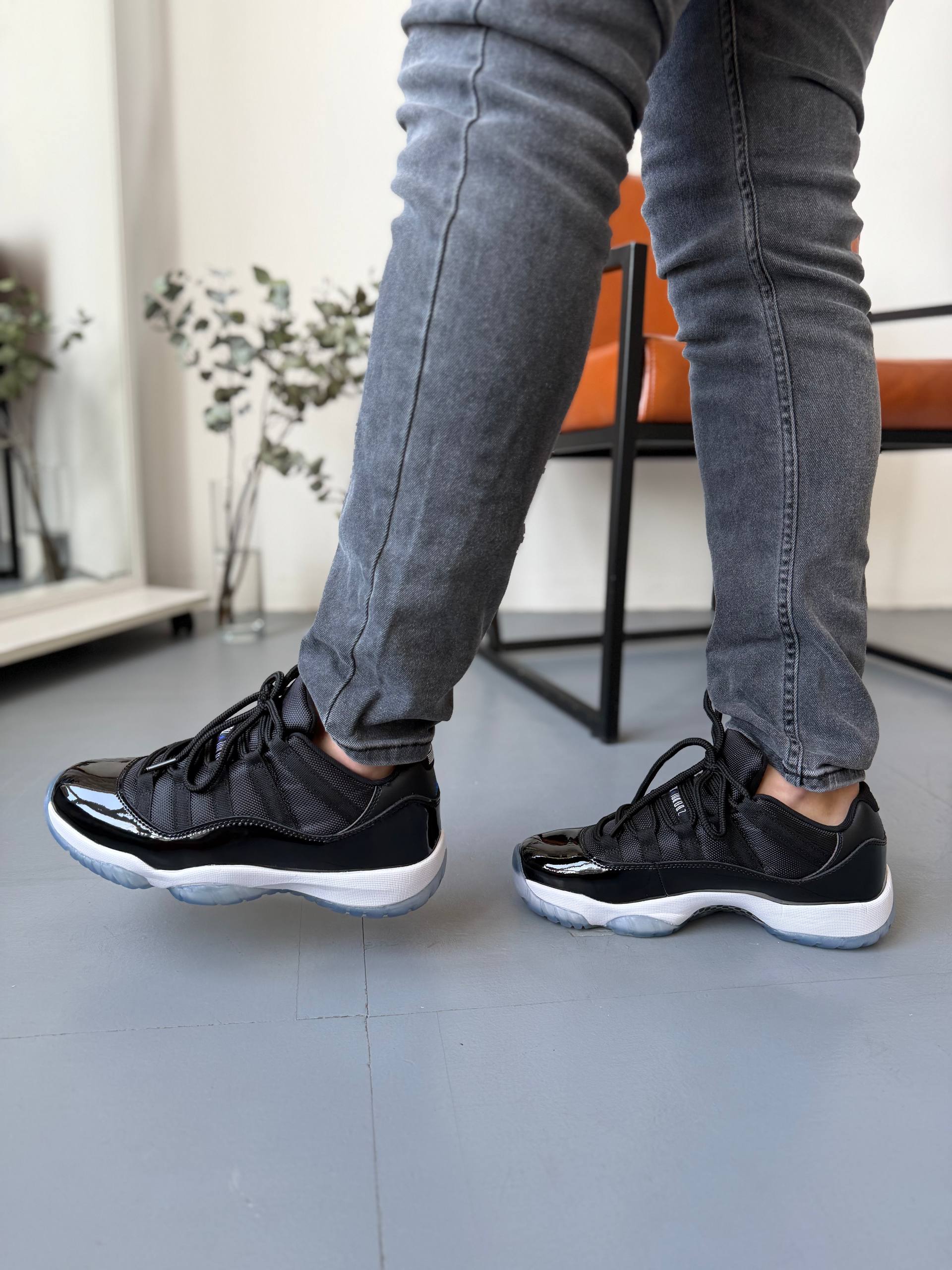 Nike Air Jordan 11 Retro Low Space Jam - Зображення 2