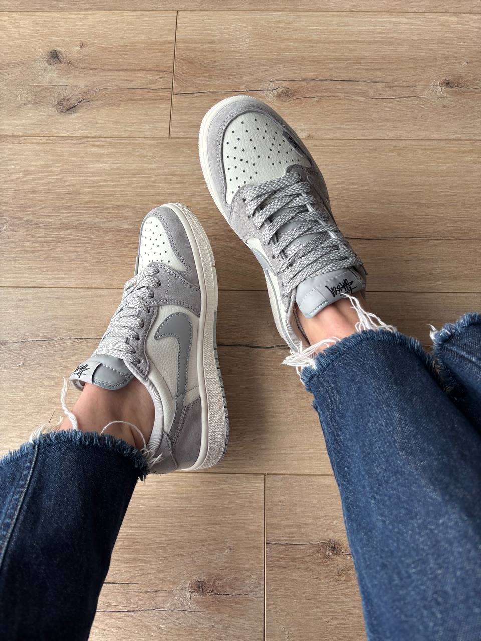 Jorgan 1 Low x Travis Scott x Stussy Grey - Зображення 4