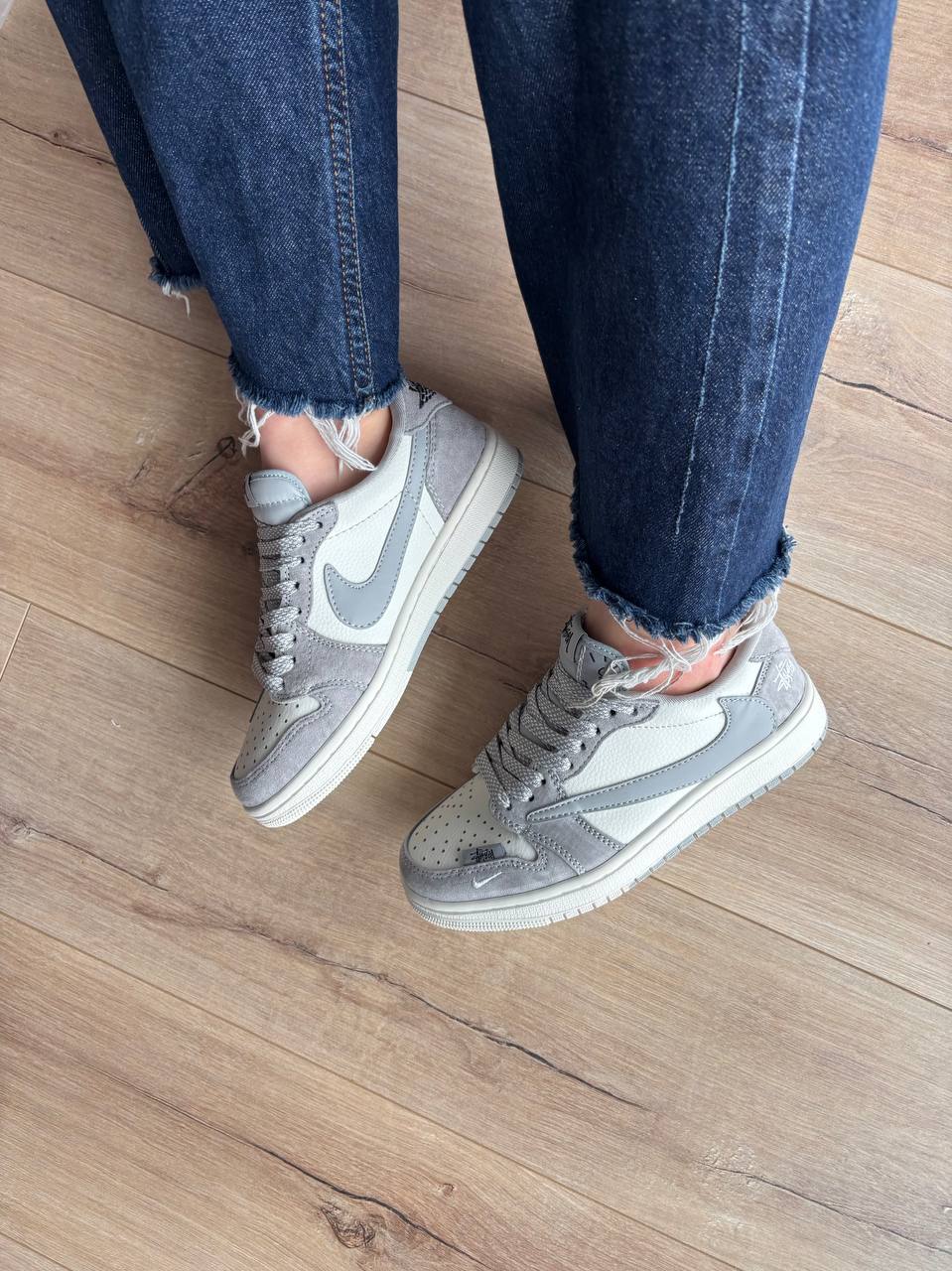 Jorgan 1 Low x Travis Scott x Stussy Grey - Зображення 2