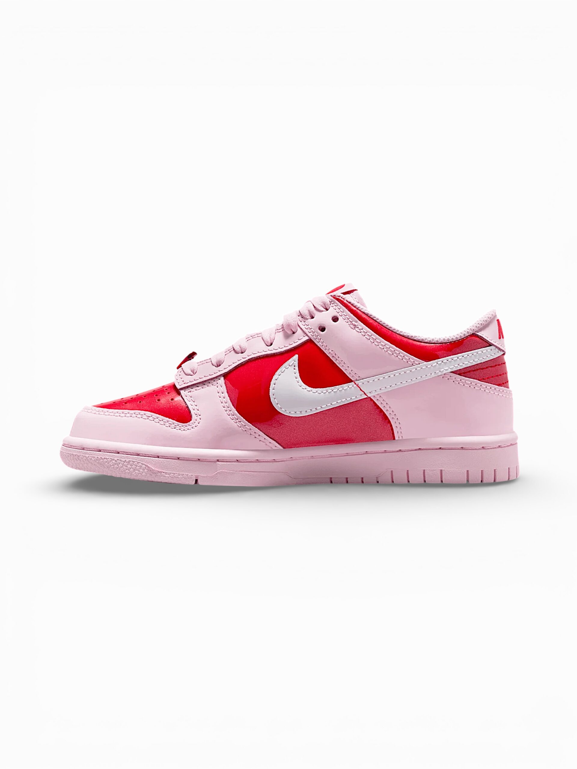 Nike Dunk Low GS Valentine’s Day Lacquered - Зображення 2