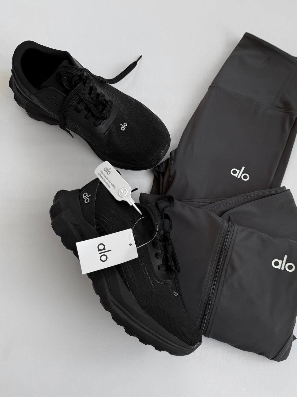 Alo Yoga Runner Black - Зображення 3