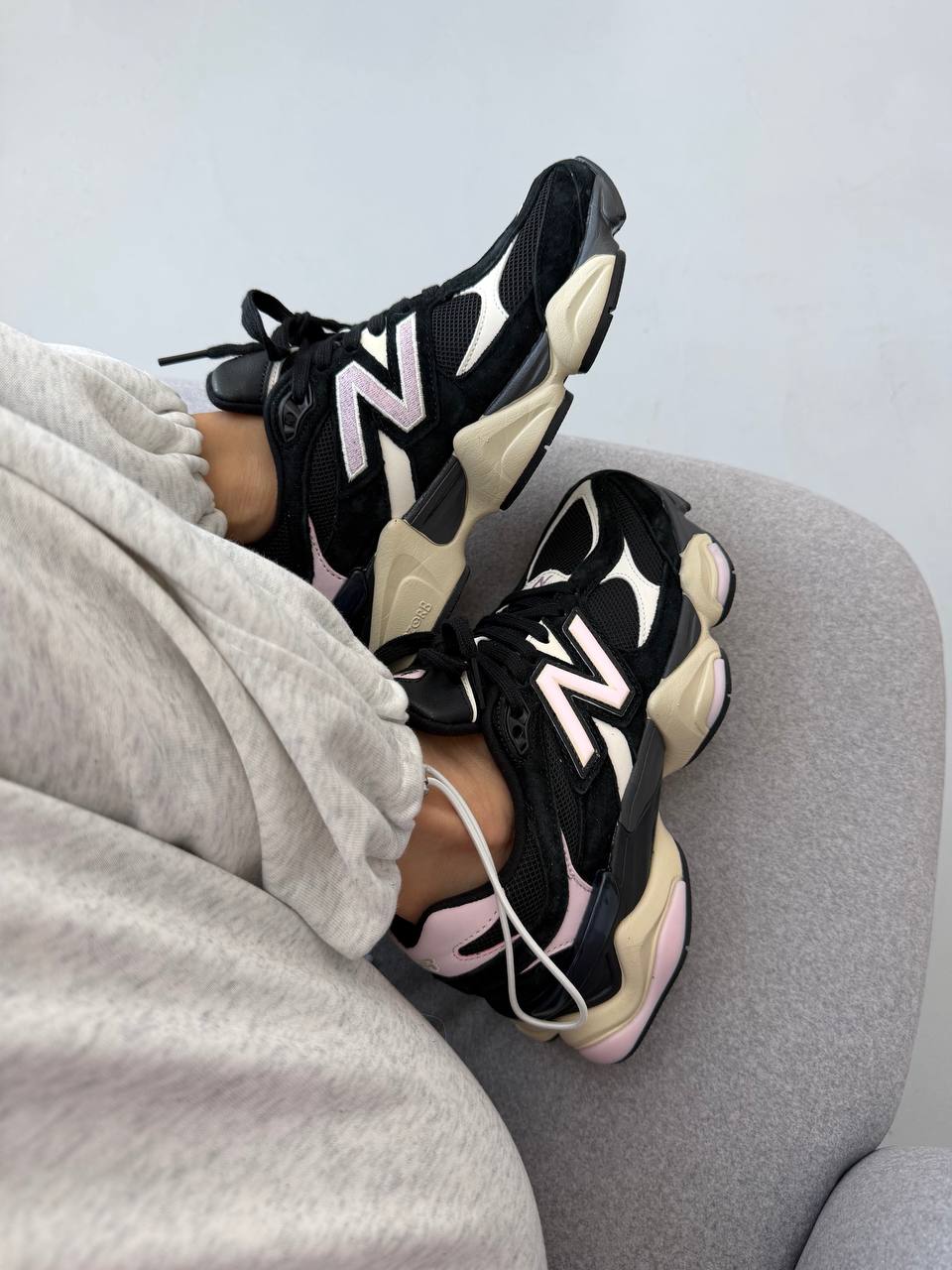 New Balance 9060 Black Suede Pink - Зображення 2