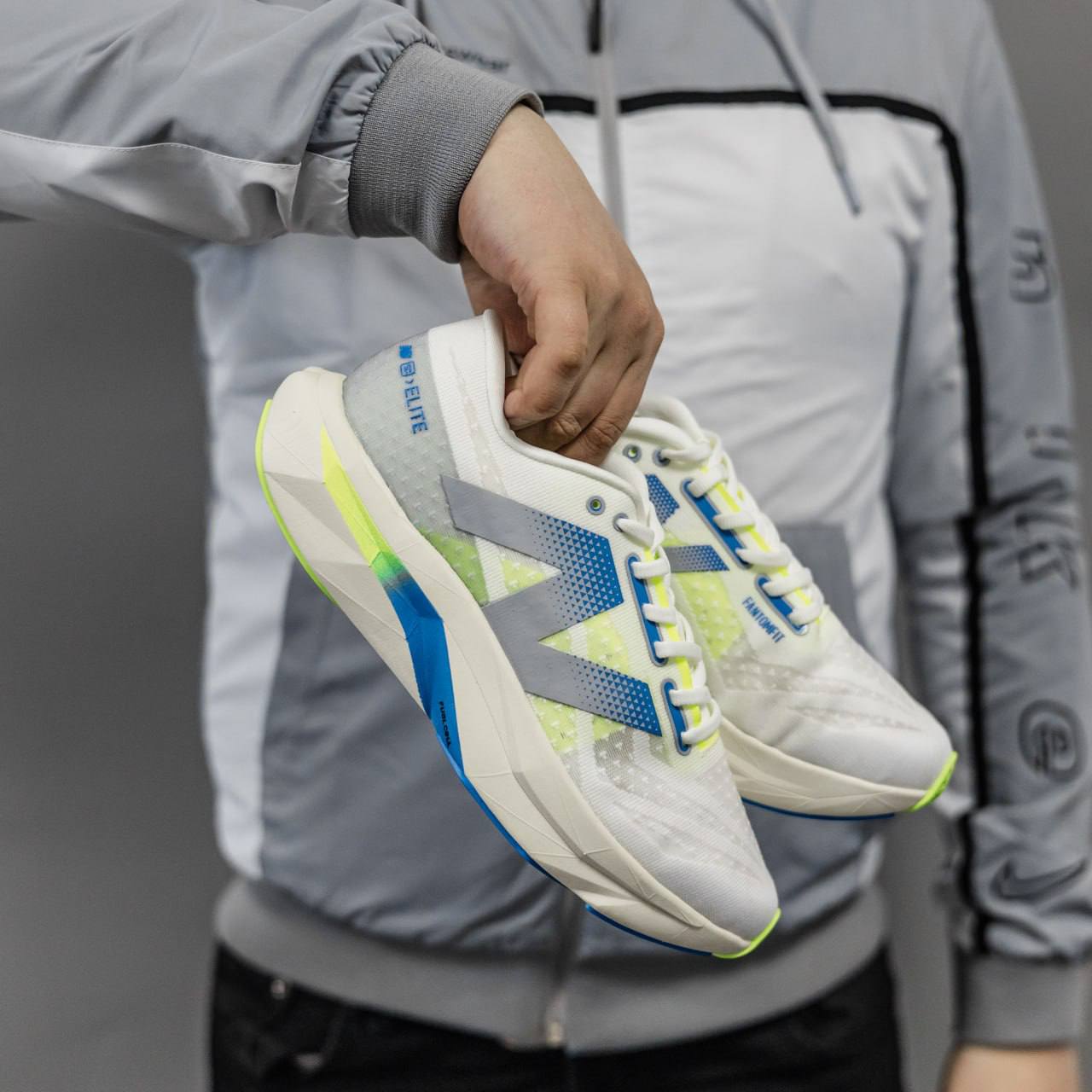 New Balance Elite V4 - Зображення 4