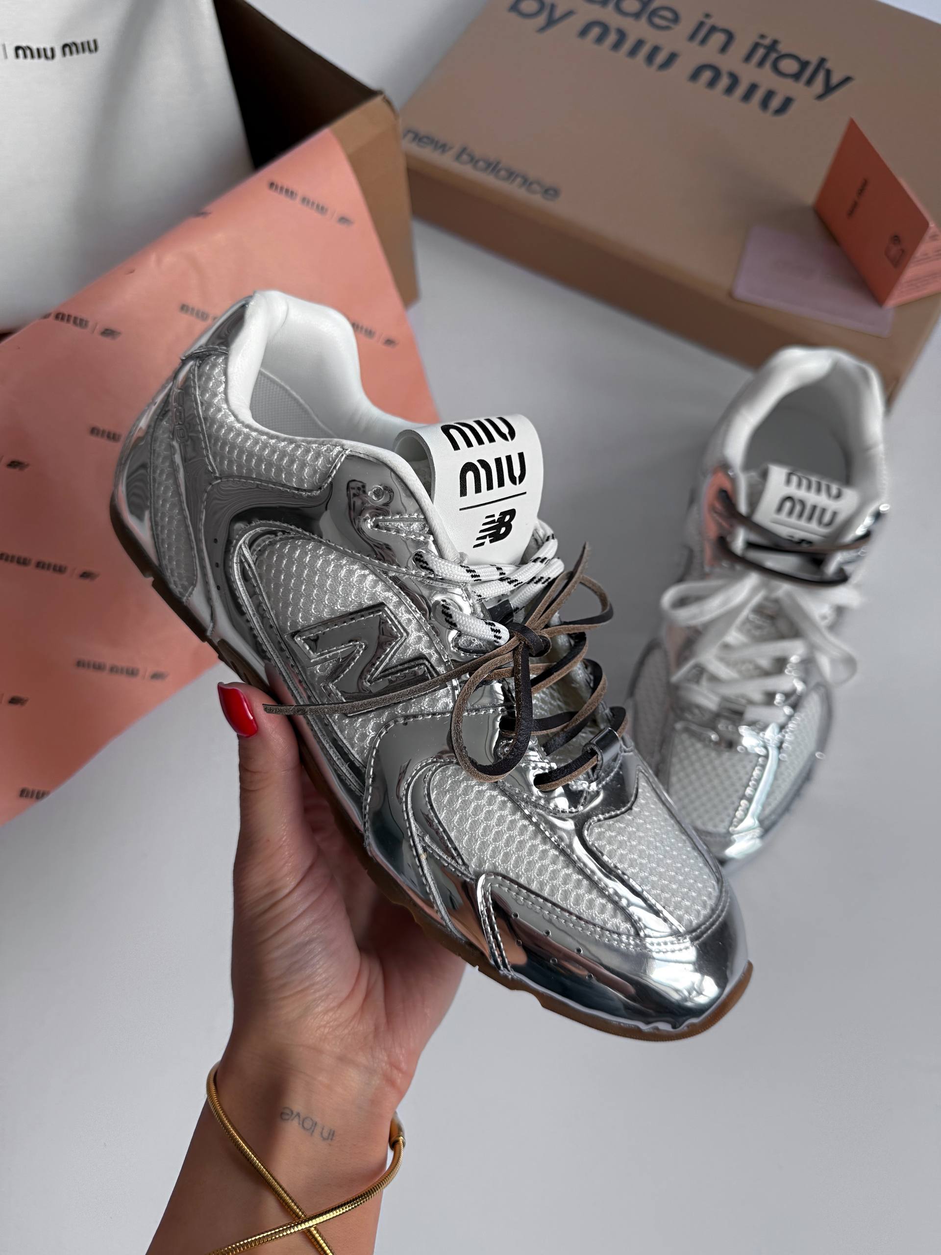 Miu Miu x New Balance Silver Vintage - Зображення 5