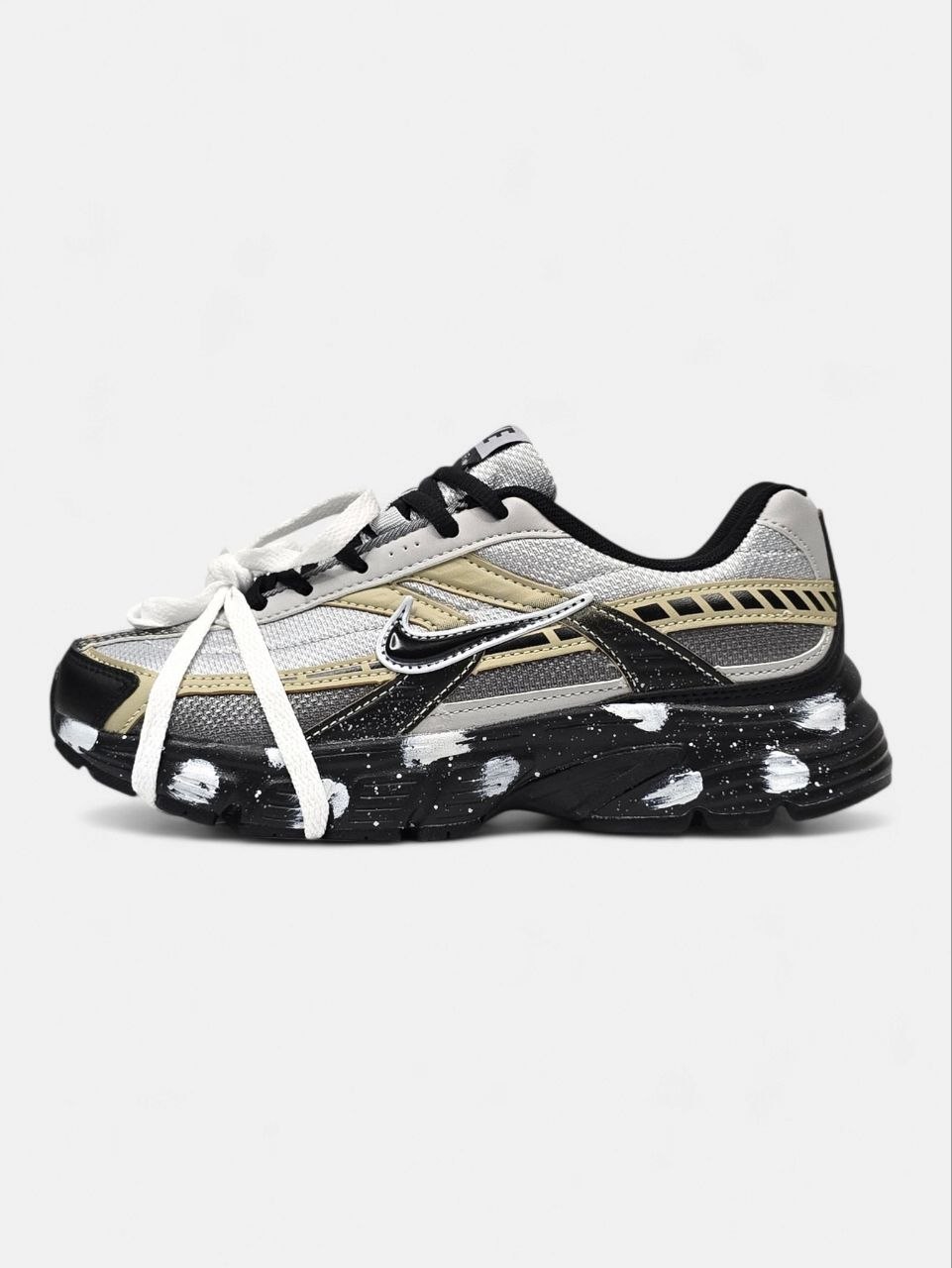 Nike Initiator Custom White Black Beige