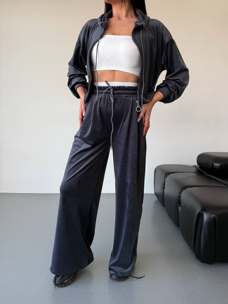 Велюровий костюм жіночий штани та кофта 5с433 - Зображення 3