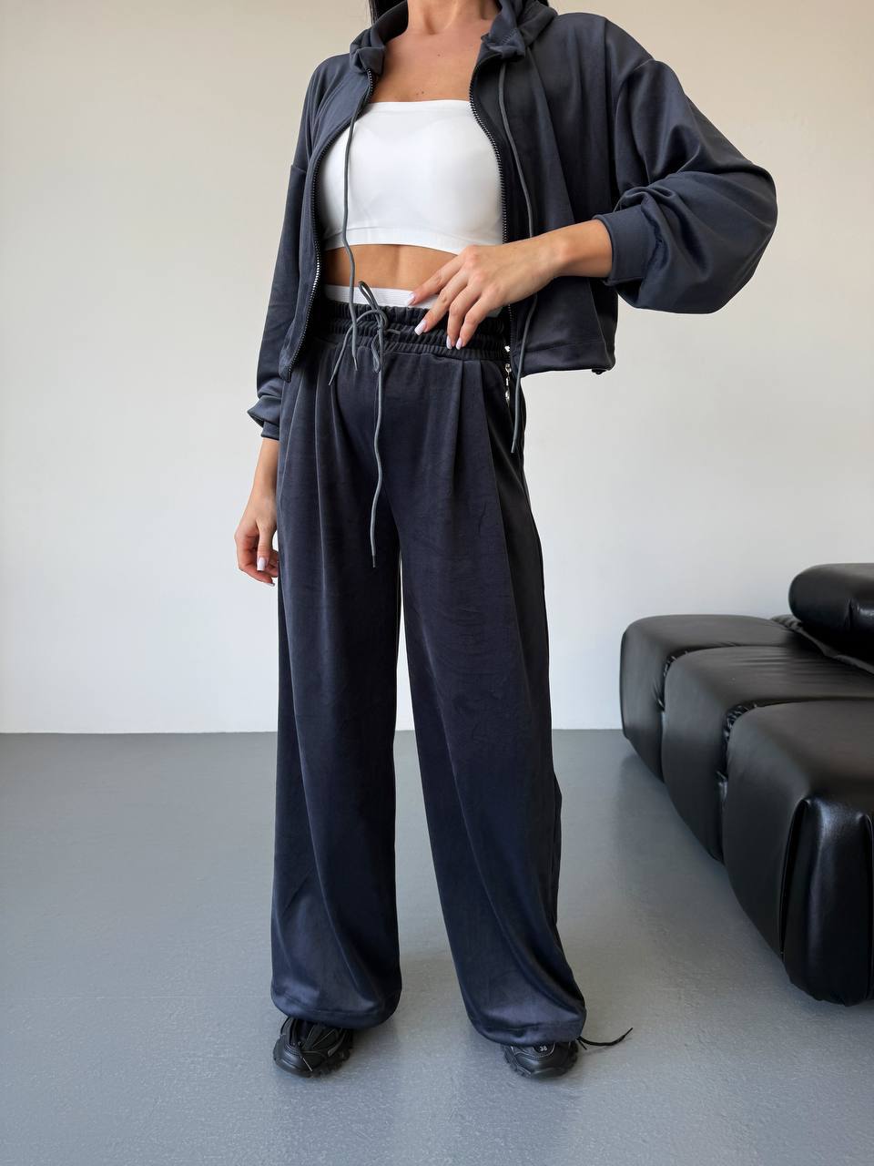 Велюровий костюм жіночий штани та кофта 5с433 - Зображення 4