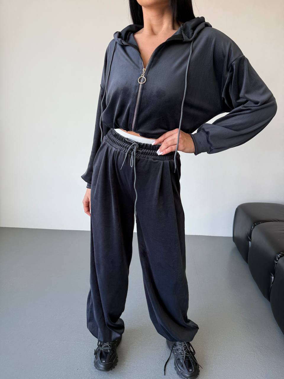 Велюровий костюм жіночий штани та кофта 5с433 - Зображення 6