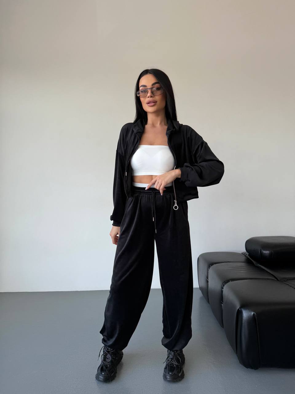 Велюровий костюм жіночий штани та кофта а09о5