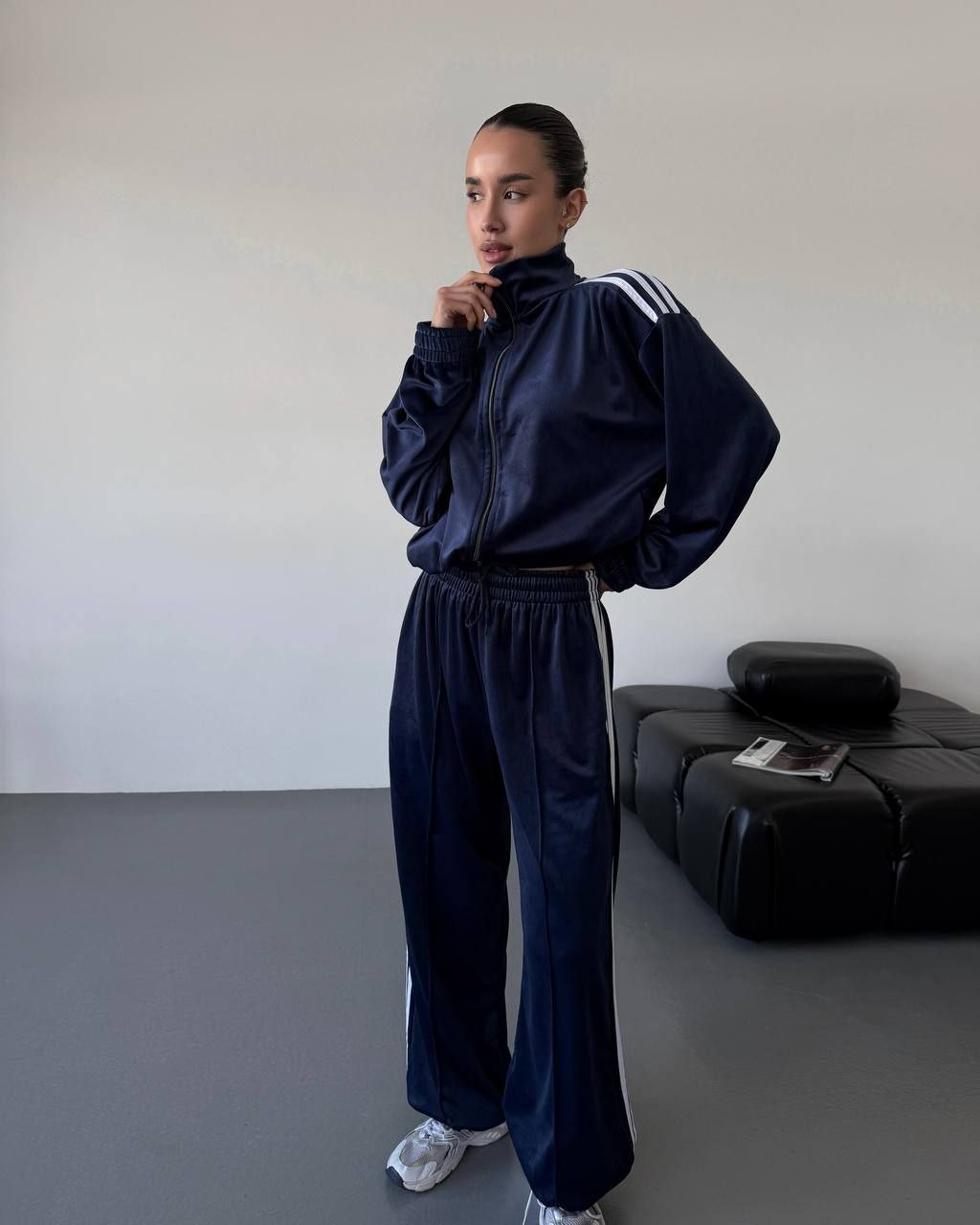 Жіночий костюм кофта та штани синій а13с3 - Зображення 3