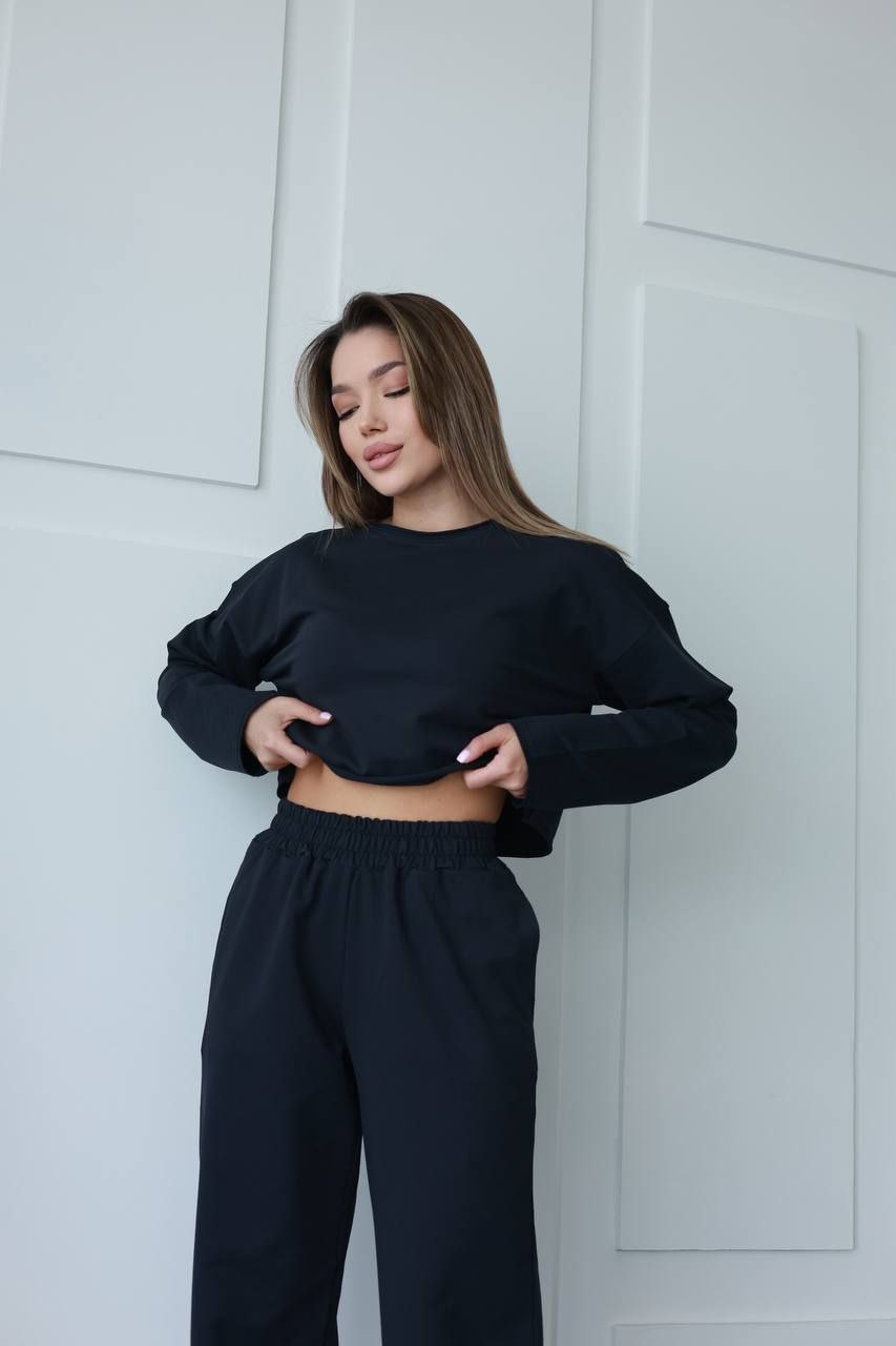 Жіночий костюм кроп-світшот та прямі штани 091с3т - Зображення 4