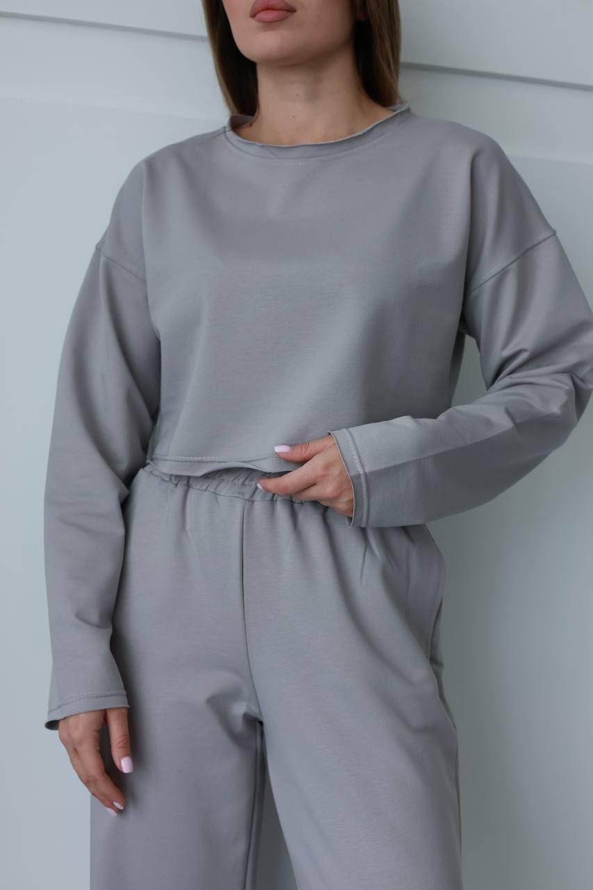 Жіночий костюм кроп-світшот та прямі штани 0987т - Зображення 7