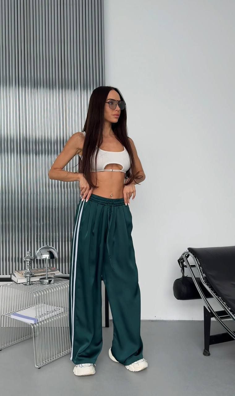 Жіночі брюки з лампасами 052т3а