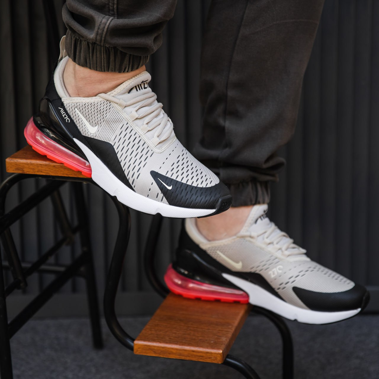 Nike Air Max 270 - Зображення 2