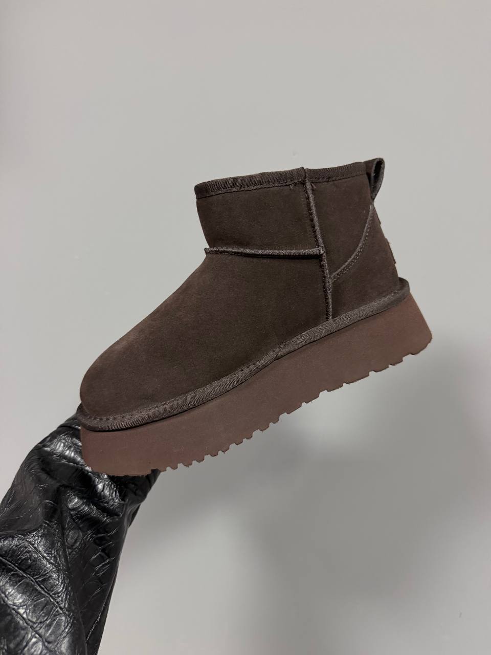 Ugg Ultra Mini Platform Dark Cacao Suede - Зображення 4
